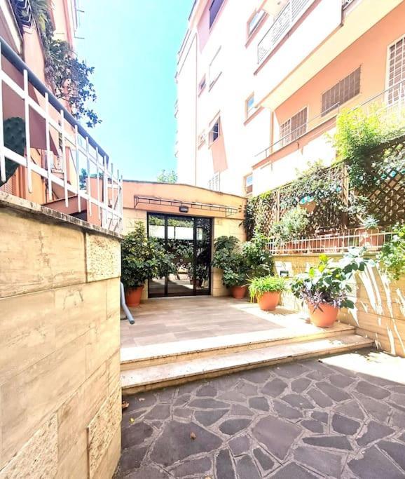 Casa Vacanze Cimone 70 Rome Exterior photo